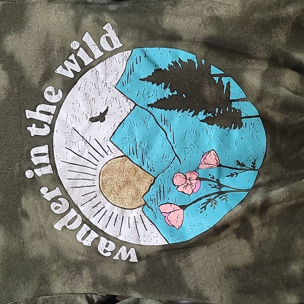 Wander in the Wild Graphic Girl's Hooded Lightweight Long Sleeve Shirt, Large - Picture 3 of 7